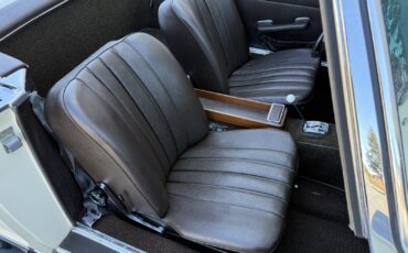 Mercedes-Benz-280-SL-1968-13