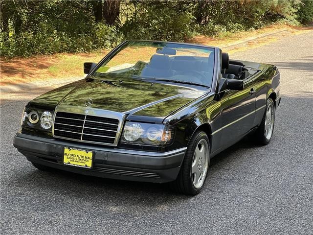 Mercedes-Benz-300-CE-Cabriolet-1993-2