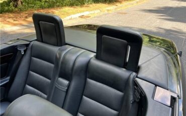 Mercedes-Benz-300-CE-Cabriolet-1993-26