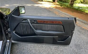 Mercedes-Benz-300-CE-Cabriolet-1993-28