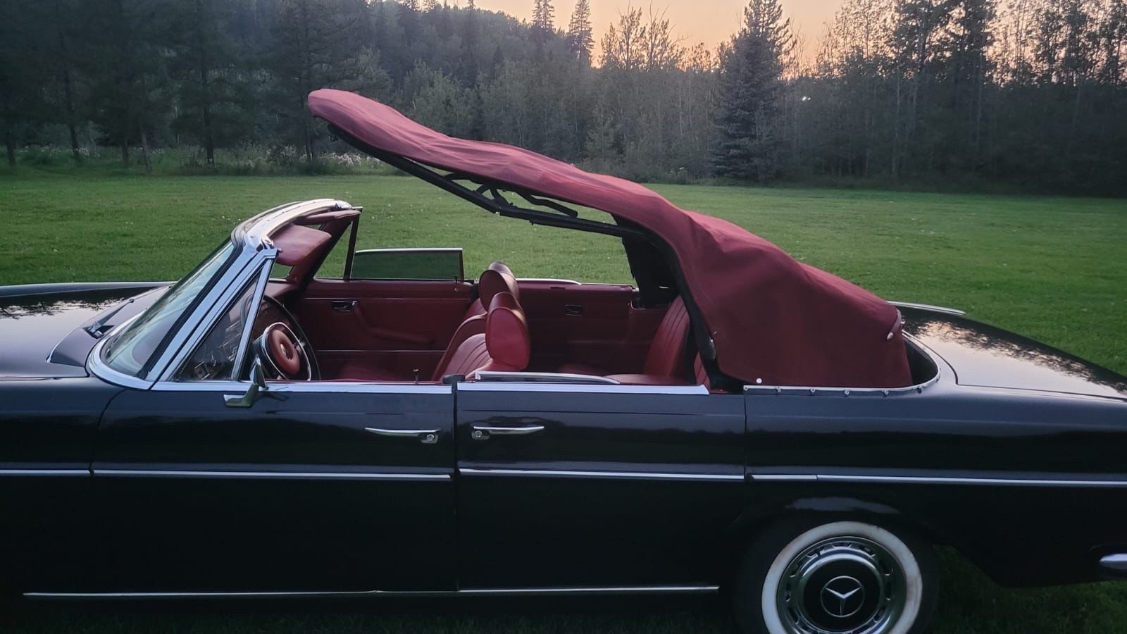 Mercedes-Benz-300-Series-1972-Convertible-14