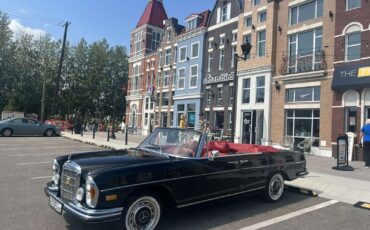 Mercedes-Benz-300-Series-1972-Convertible-16