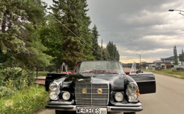 Mercedes-Benz-300-Series-1972-Convertible-8