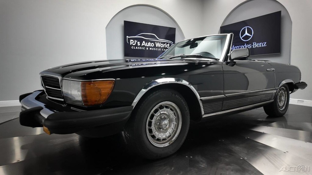 Mercedes-Benz-300-Series-1982-Convertible-15