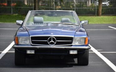 Mercedes-Benz-300-Series-1983-Convertible-6