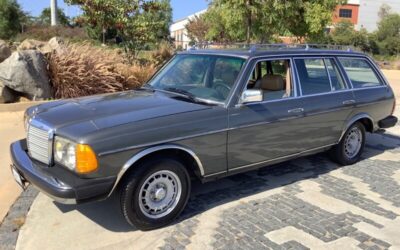 Mercedes-Benz 300-Series 1985 Wagon