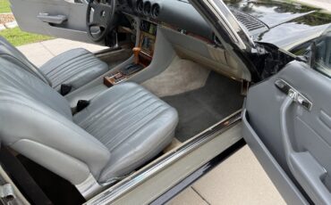 Mercedes-Benz-450-SLC-1980-27