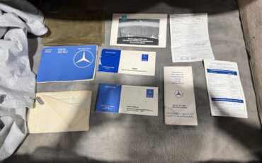 Mercedes-Benz-450-SLC-1980-35