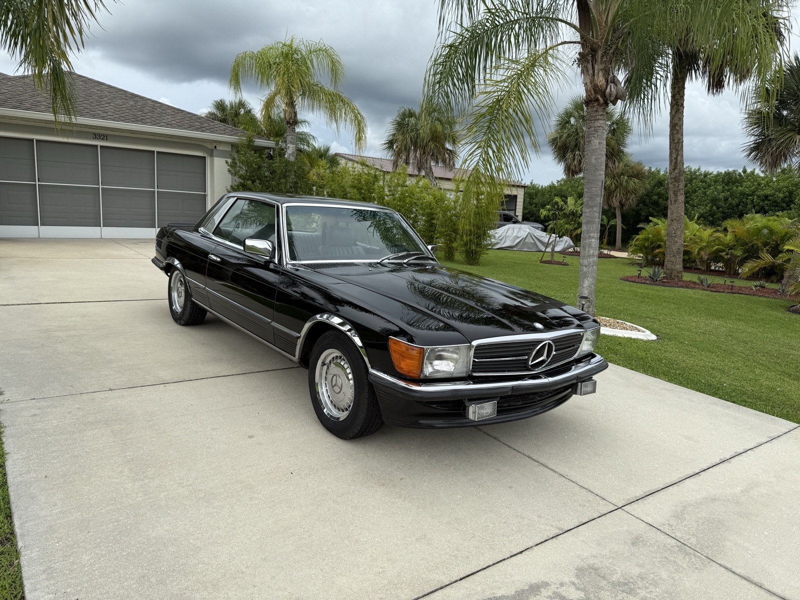 Mercedes-Benz-450-SLC-1980-6