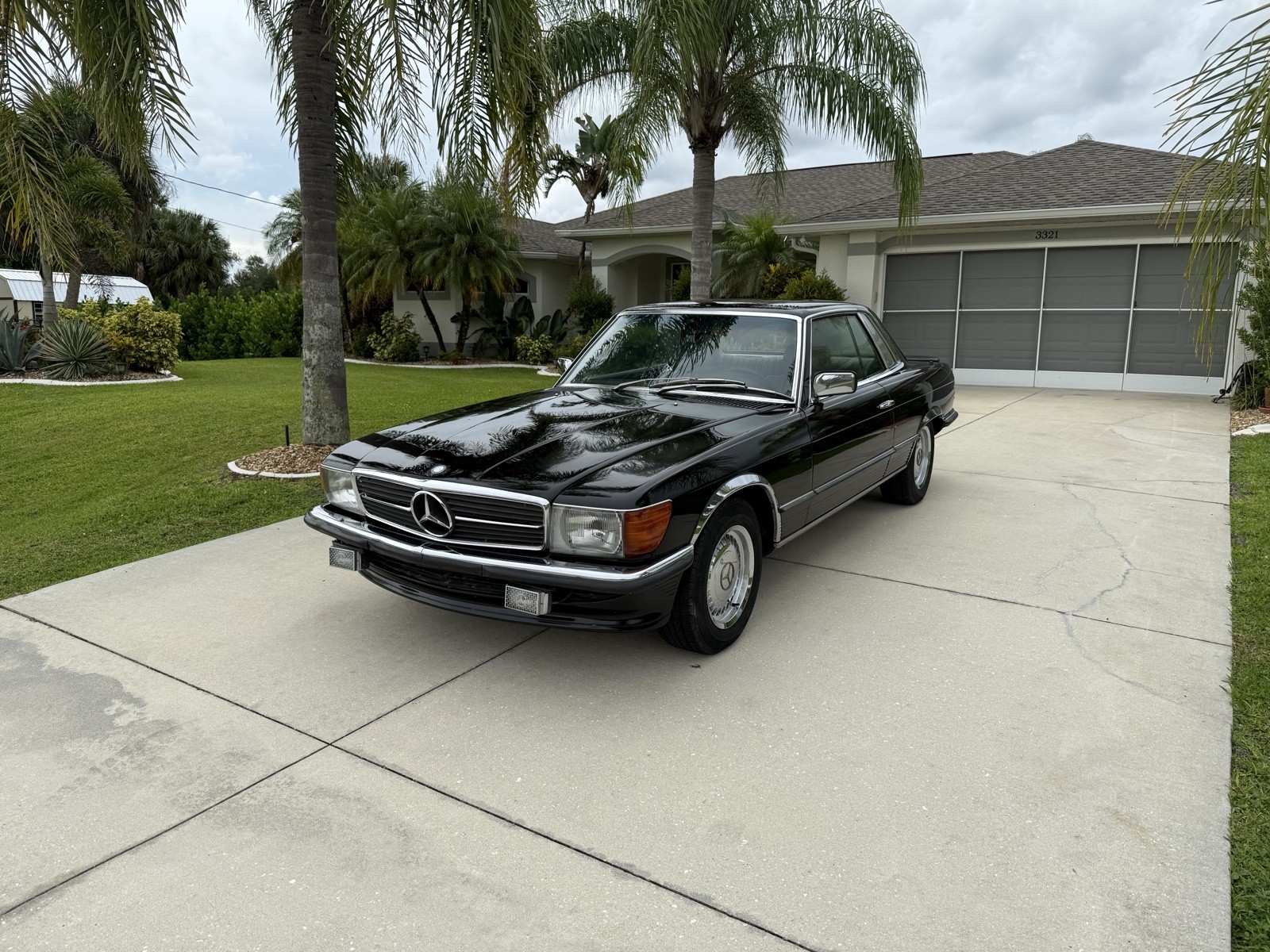 Mercedes-Benz-450-SLC-1980-8