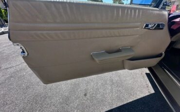 Mercedes-Benz-500-Series-1988-Convertible-31