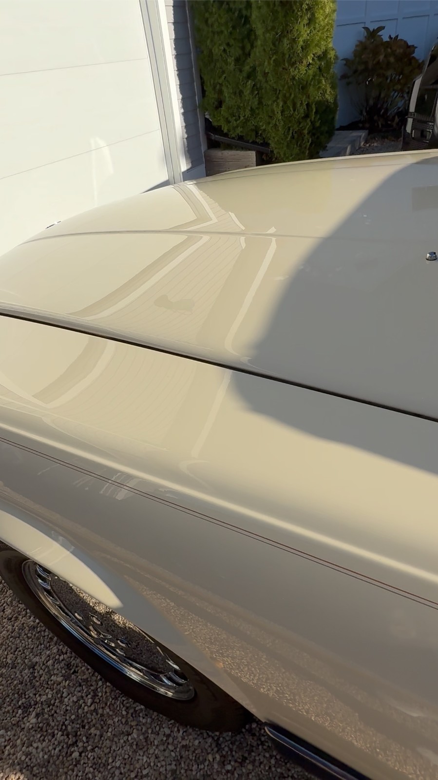 Mercedes-Benz-560SL-1989-Convertible-13