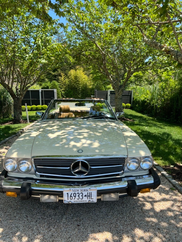 Mercedes-Benz-560SL-1989-Convertible-2