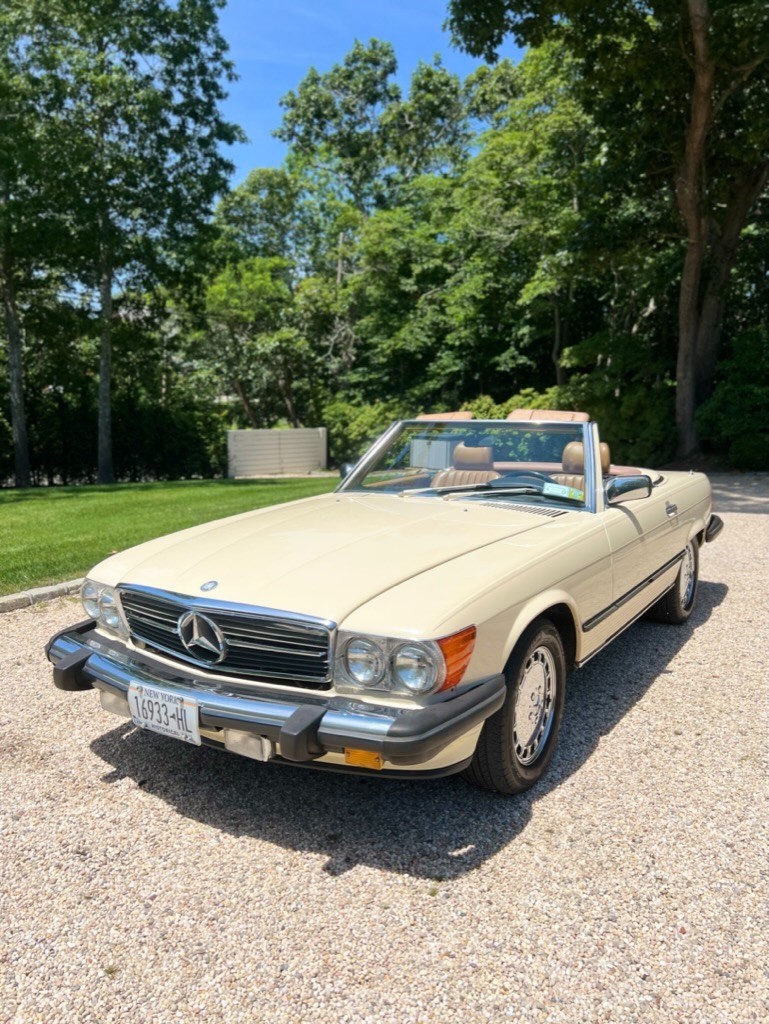 Mercedes-Benz-560SL-1989-Convertible-7
