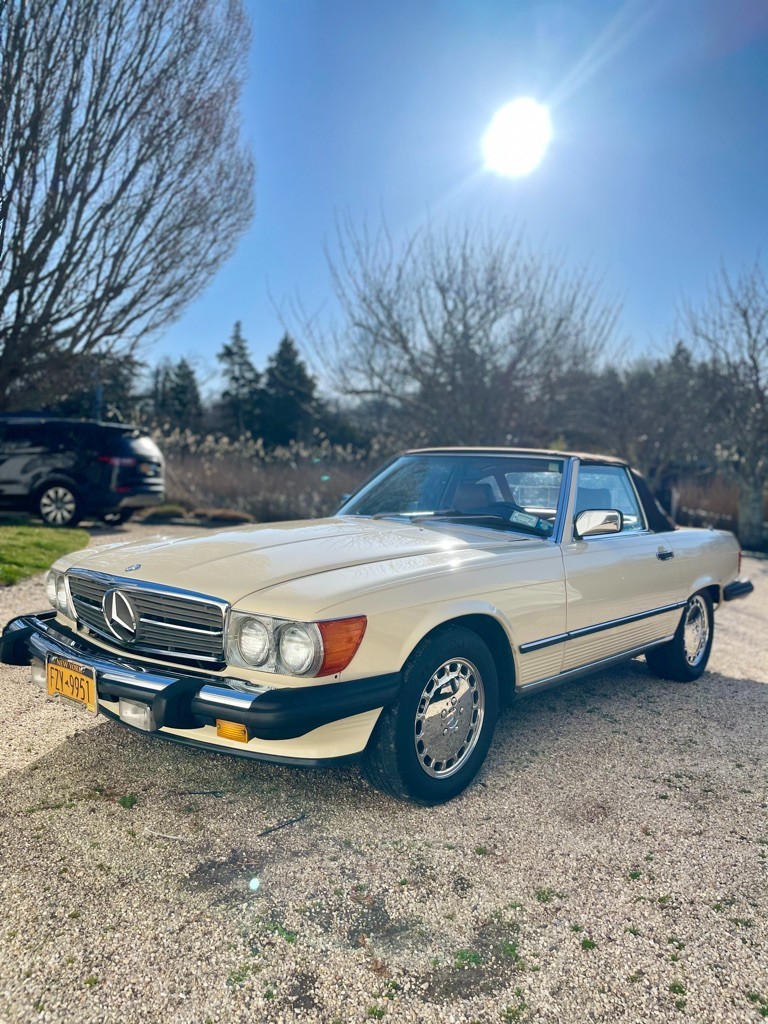 Mercedes-Benz-560SL-1989-Convertible-8