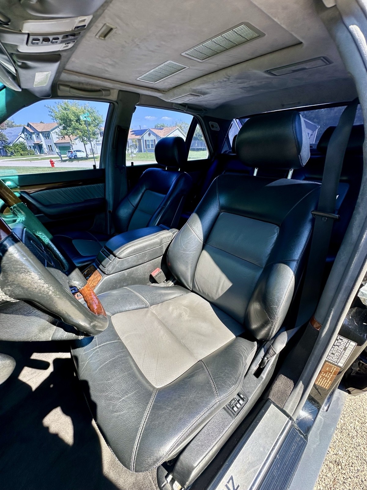 Mercedes-Benz-600-Series-1995-7