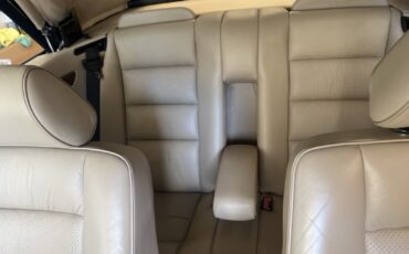 Mercedes-Benz-E-Class-1994-17