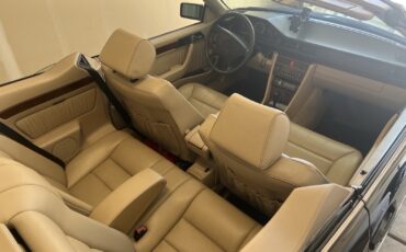 Mercedes-Benz-E-Class-1994-20
