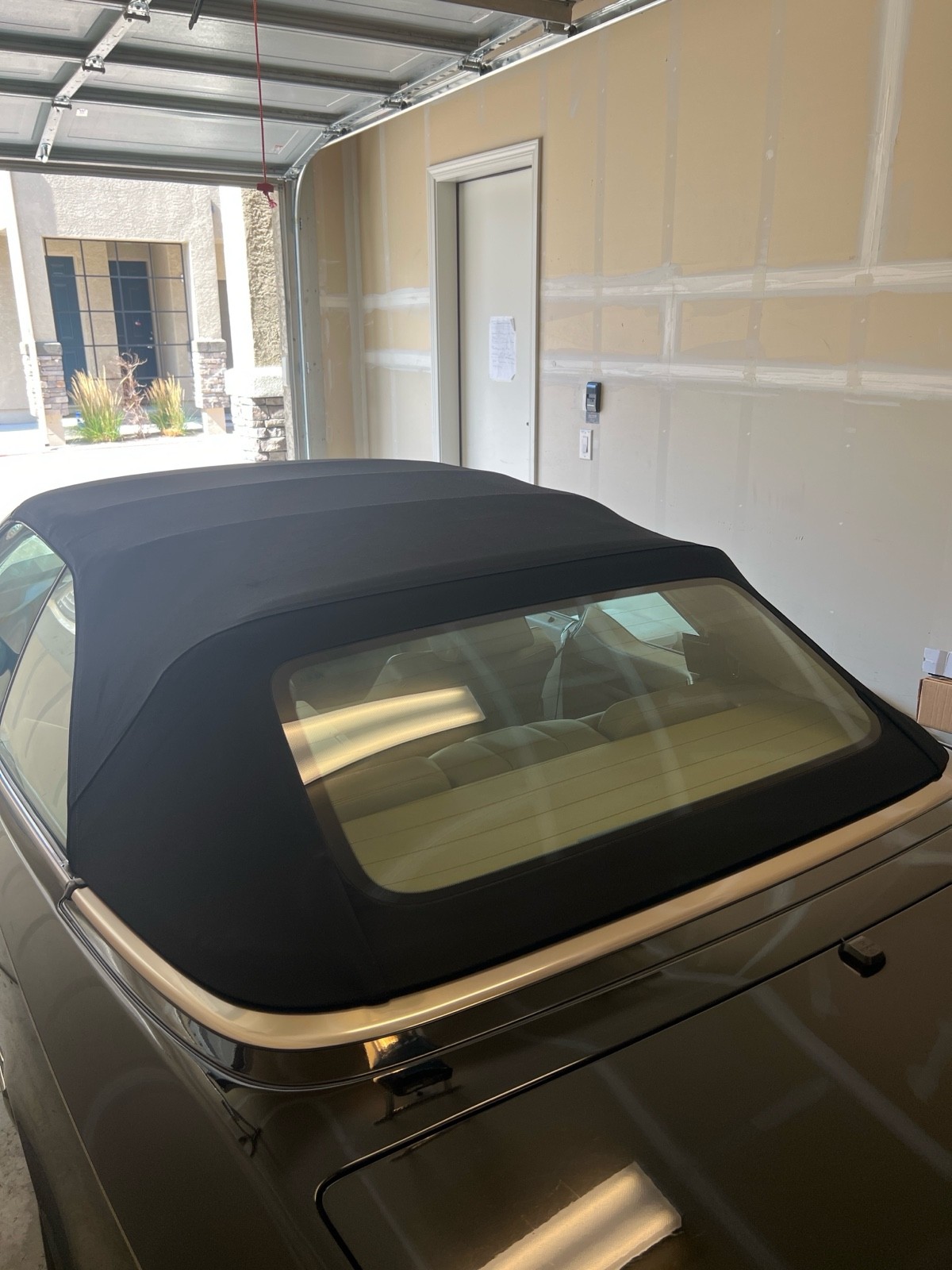 Mercedes-Benz-E-Class-1994-3