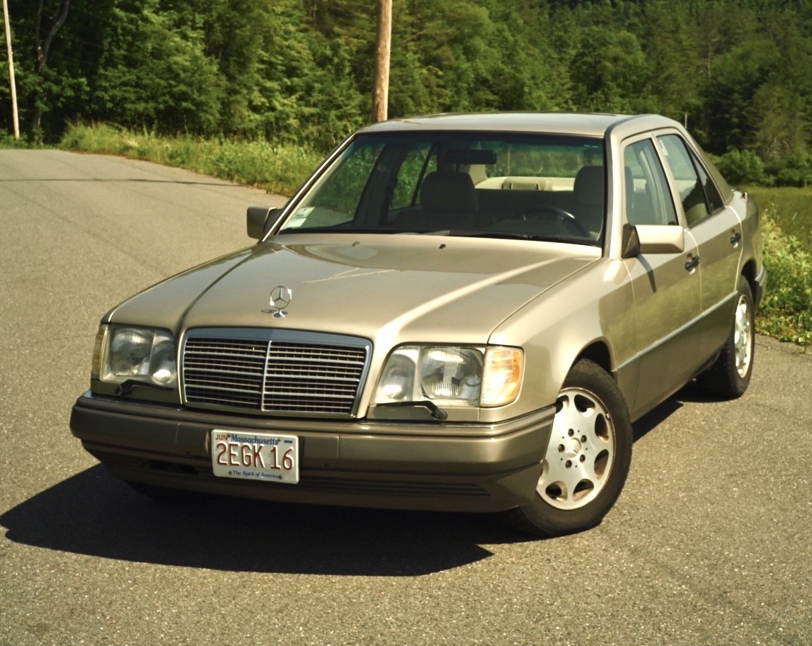Mercedes-Benz E-Class 1995