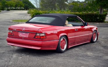 Mercedes-Benz-E-Class-1995-Convertible-34