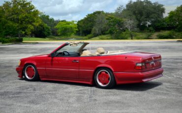 Mercedes-Benz-E-Class-1995-Convertible-6