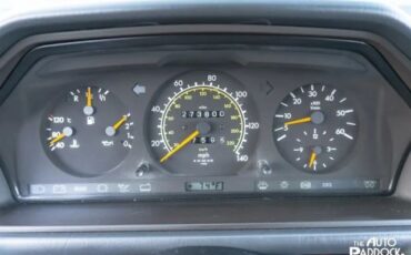 Mercedes-Benz-E-Class-1995-Sedan-16