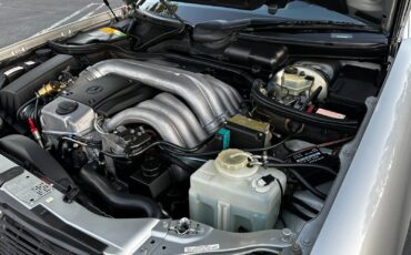 Mercedes-Benz-E-Class-1996-Sedan-29