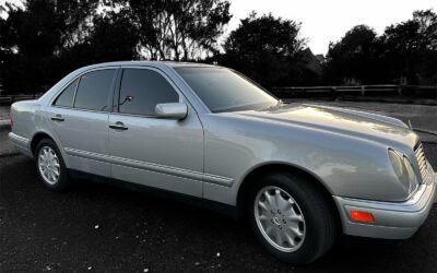Mercedes-Benz E-Class 1996 Sedan