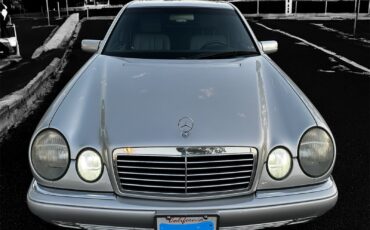 Mercedes-Benz-E-Class-1996-Sedan-7