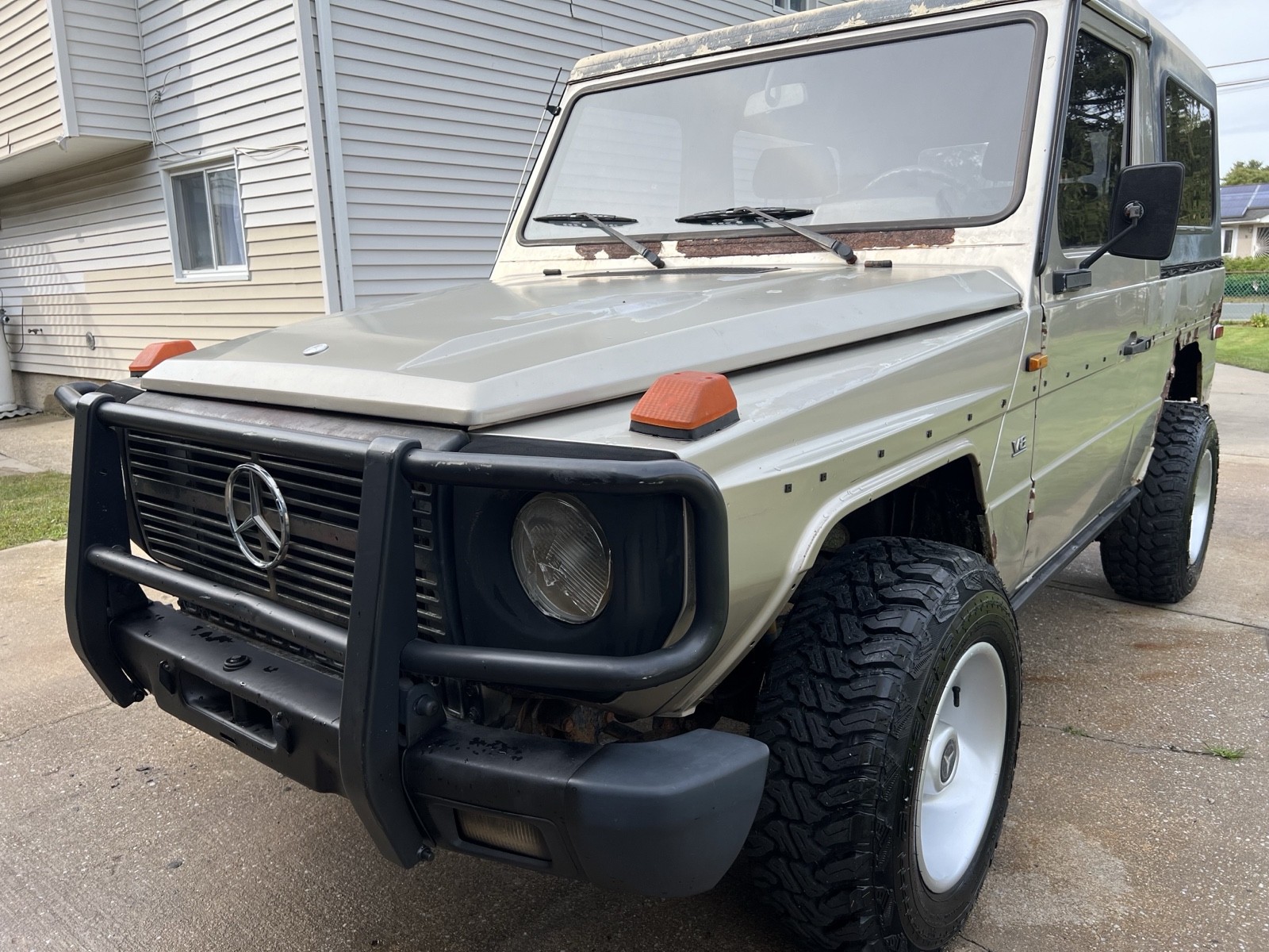 Mercedes-Benz-G-Class-1979-13