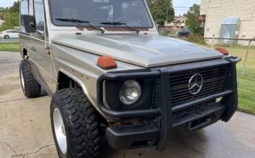 Mercedes-Benz-G-Class-1979-14
