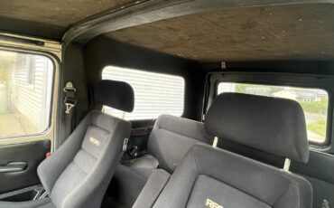 Mercedes-Benz-G-Class-1979-24