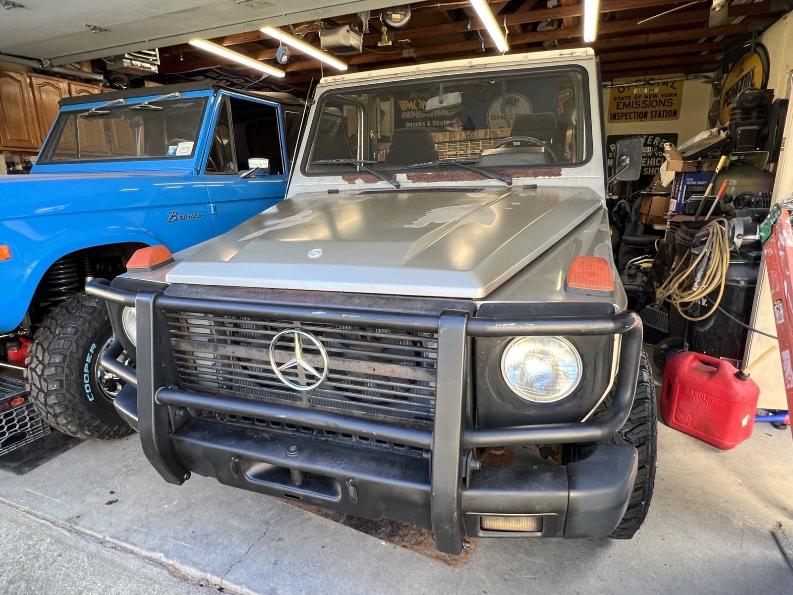 Mercedes-Benz-G-Class-1979-3