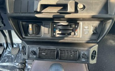 Mercedes-Benz-G-Class-1986-SUV-12