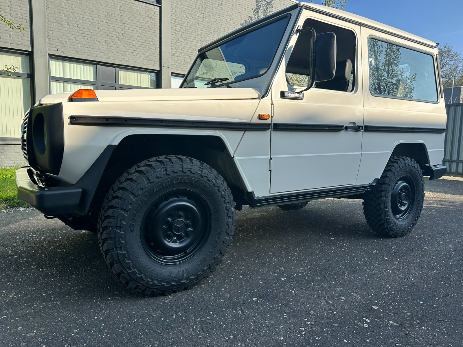 Mercedes-Benz-G-Class-1986-SUV