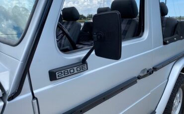 Mercedes-Benz-G-Class-1988-17