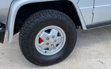 Mercedes-Benz-G-Class-1988-19