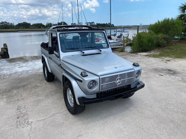 Mercedes-Benz-G-Class-1988-27
