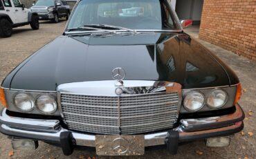Mercedes-Benz-Other-1973-Sedan-1