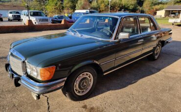 Mercedes-Benz-Other-1973-Sedan-10