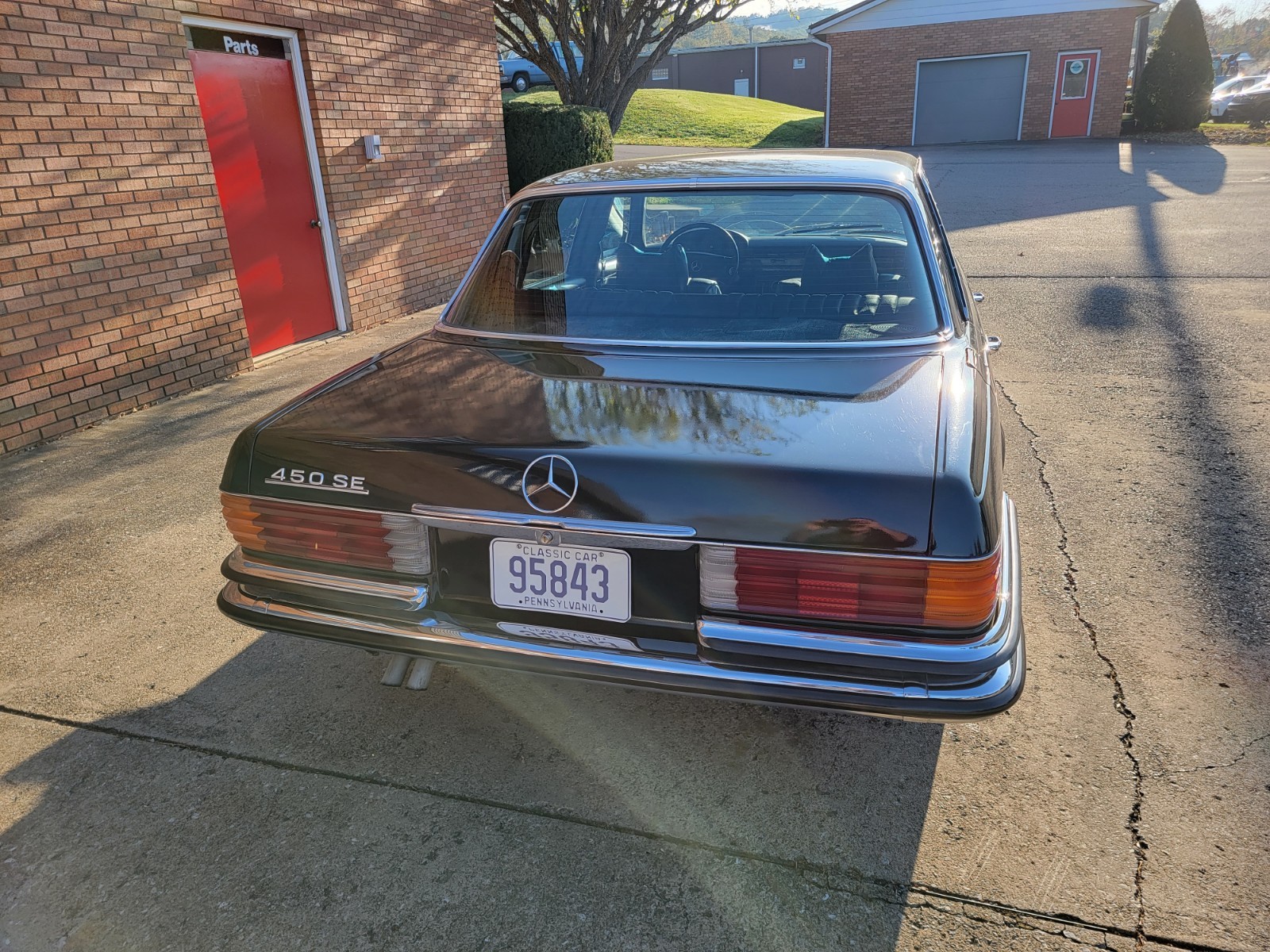 Mercedes-Benz-Other-1973-Sedan-15