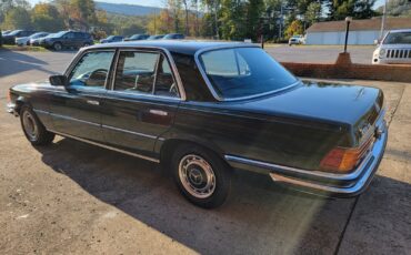 Mercedes-Benz-Other-1973-Sedan-16