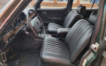 Mercedes-Benz-Other-1973-Sedan-29