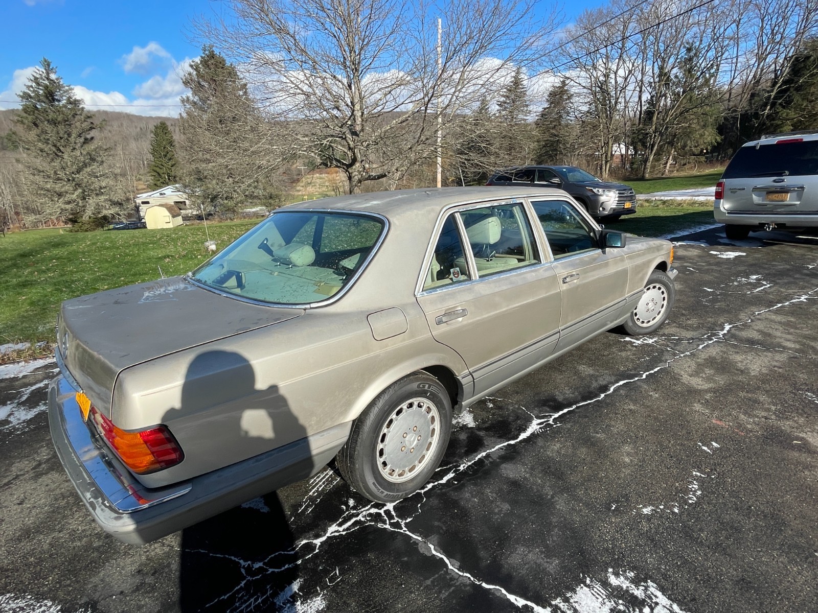 Mercedes-Benz-Other-1990-Sedan-3