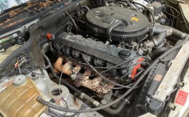 Mercedes-Benz-S-Class-1990-Sedan-16