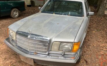 Mercedes-Benz-S-Class-1990-Sedan