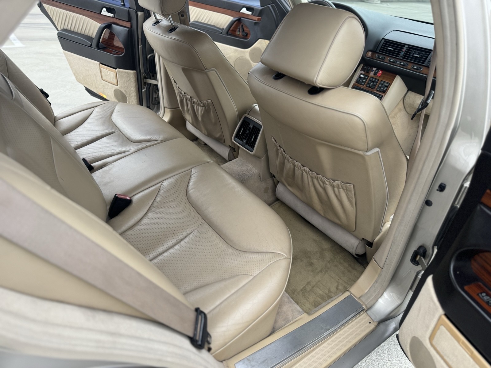 Mercedes-Benz-S-Class-1994-10