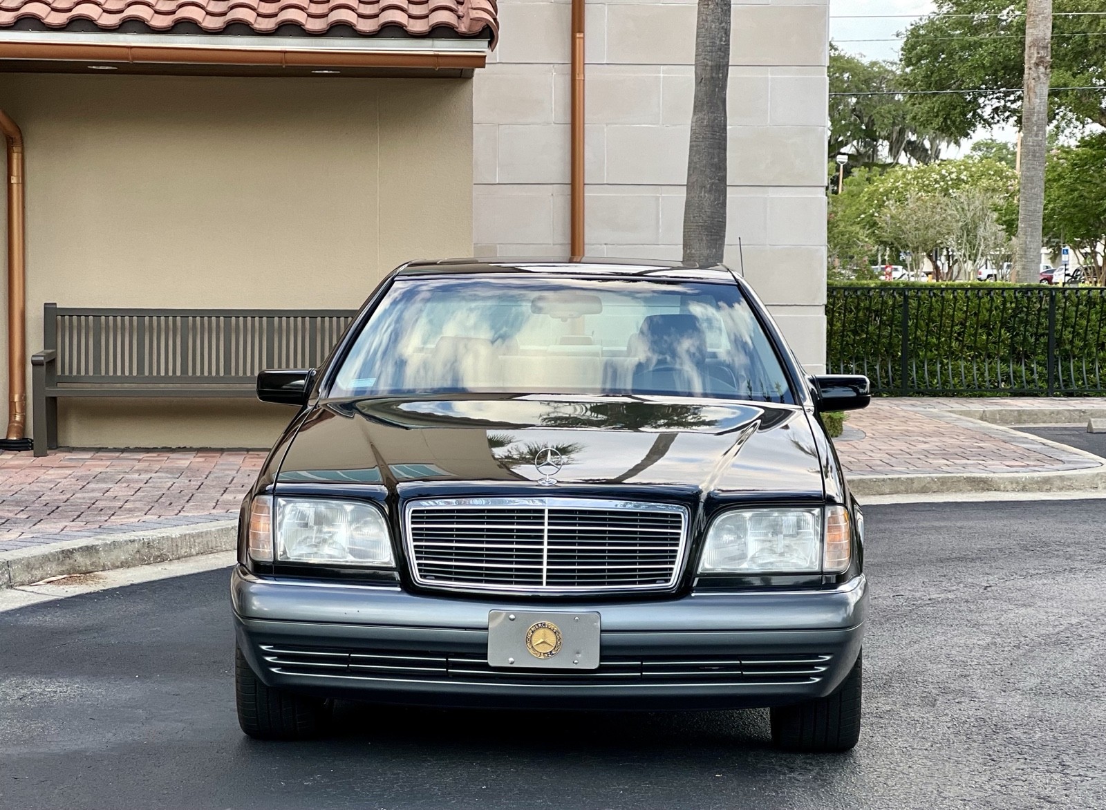 Mercedes-Benz-S-Class-1996-1