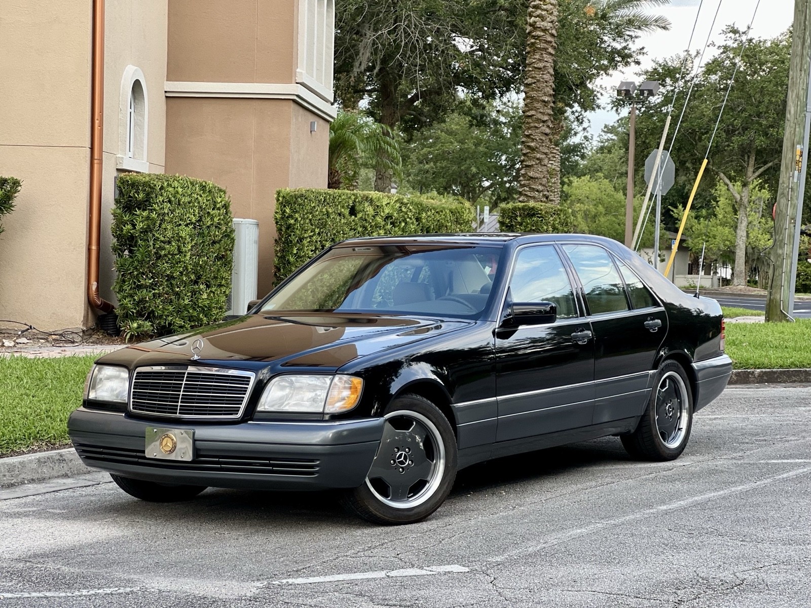 Mercedes-Benz-S-Class-1996-10